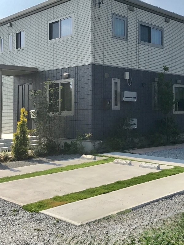 アストケアの駐車場の場所がわかる写真